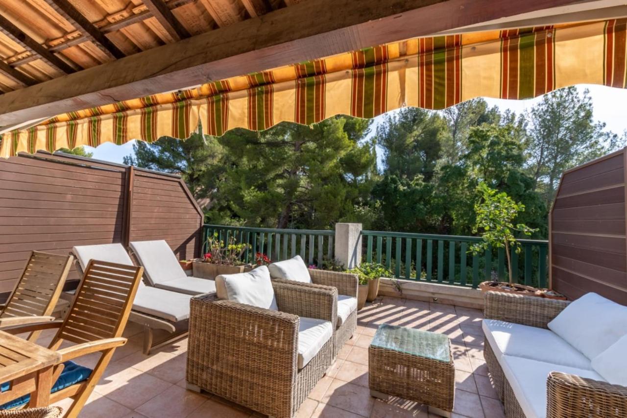 Appartement Nice Apt For 4 With Terrace And Pool à Bandol Extérieur photo