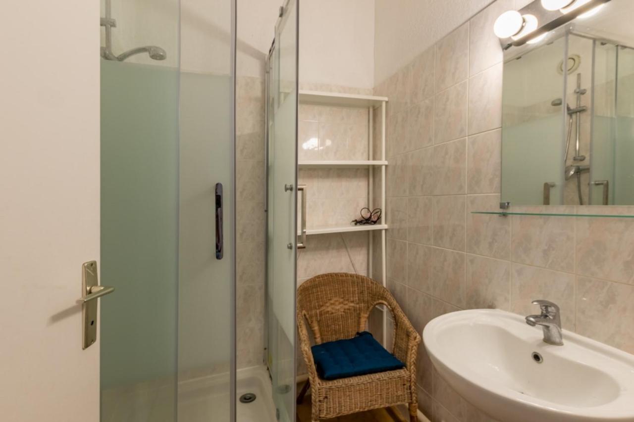 Appartement Nice Apt For 4 With Terrace And Pool à Bandol Extérieur photo