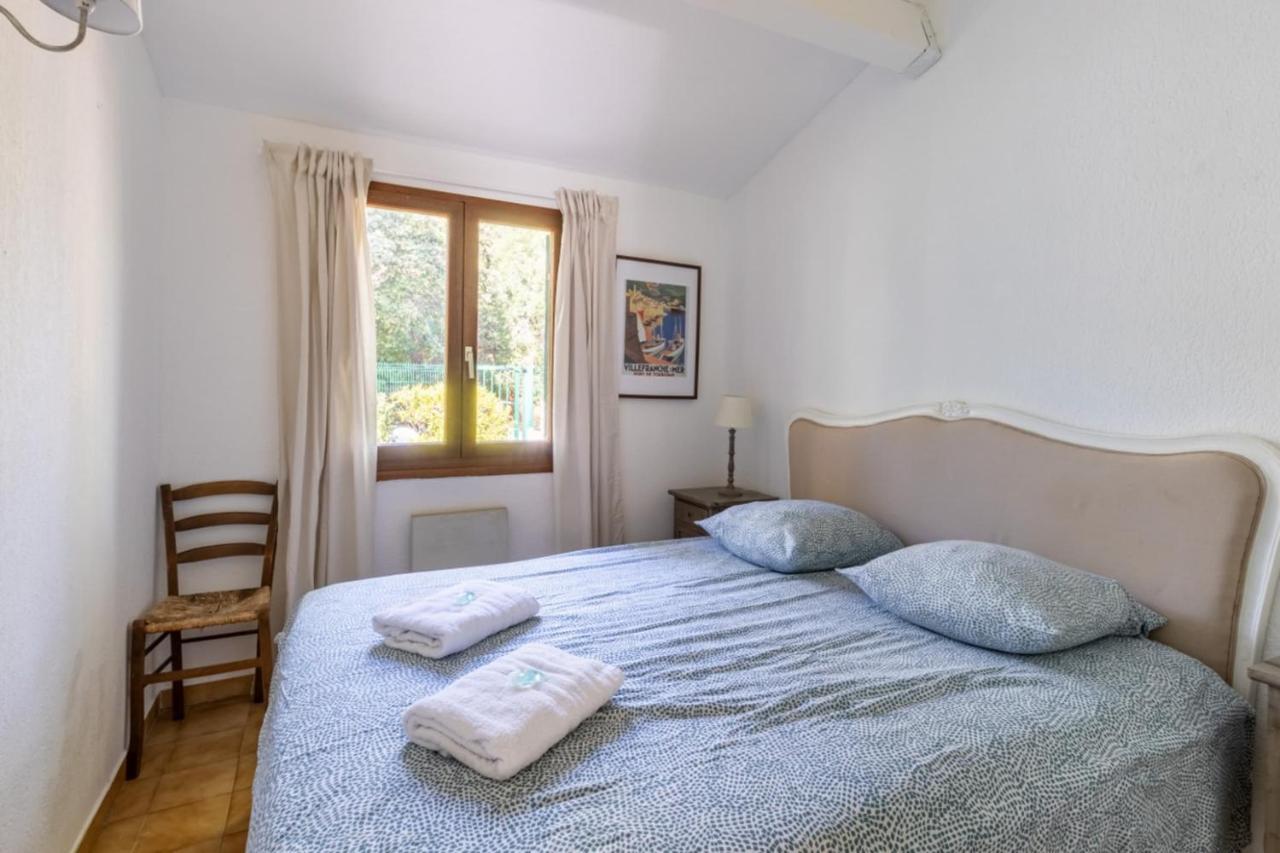 Appartement Nice Apt For 4 With Terrace And Pool à Bandol Extérieur photo